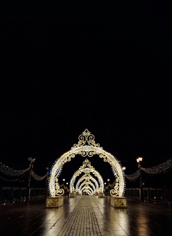 Arche de noël avec guirlandes : créez une ambiance festive inoubliable